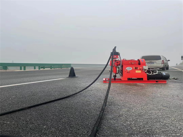 清溪镇马路路基路面开裂下沉注浆加固灌浆